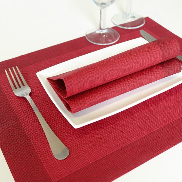 Servilleta 40x40 lisa burdeos 48P/50H