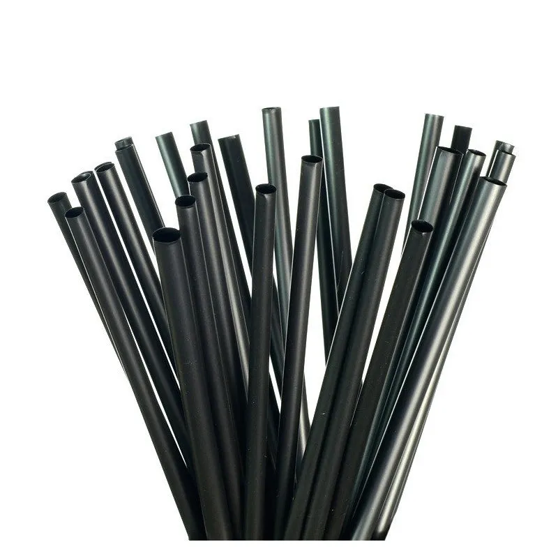 pajitas negra Imagen en la que aparecen pajitas de color negro y plástico